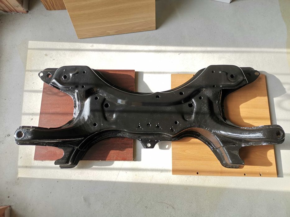 Sanki belka silnika Toyota Corolla E12