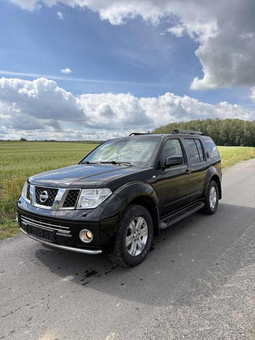 Nissan Pathfinder 2,5 Dci 7 Osobowy Zadbany