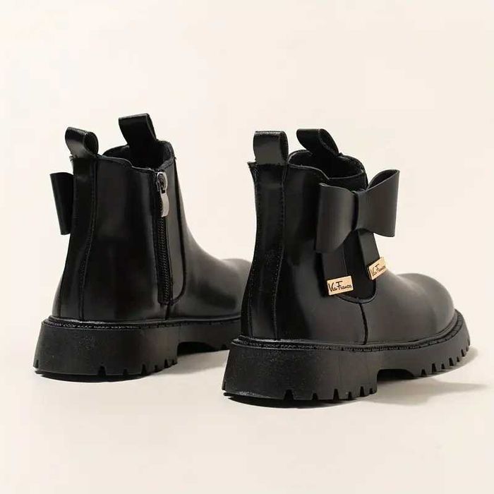 Czarne buty Chelsea dla dziewczynek