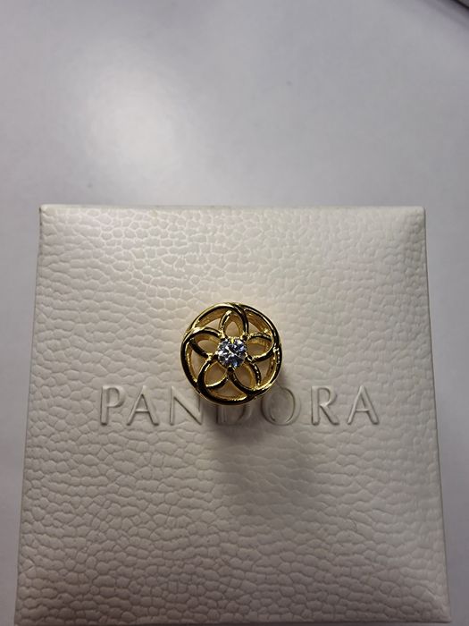 Charms do bransoletki