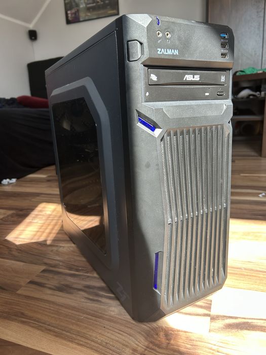 Komputer Gamingowy + Monitor