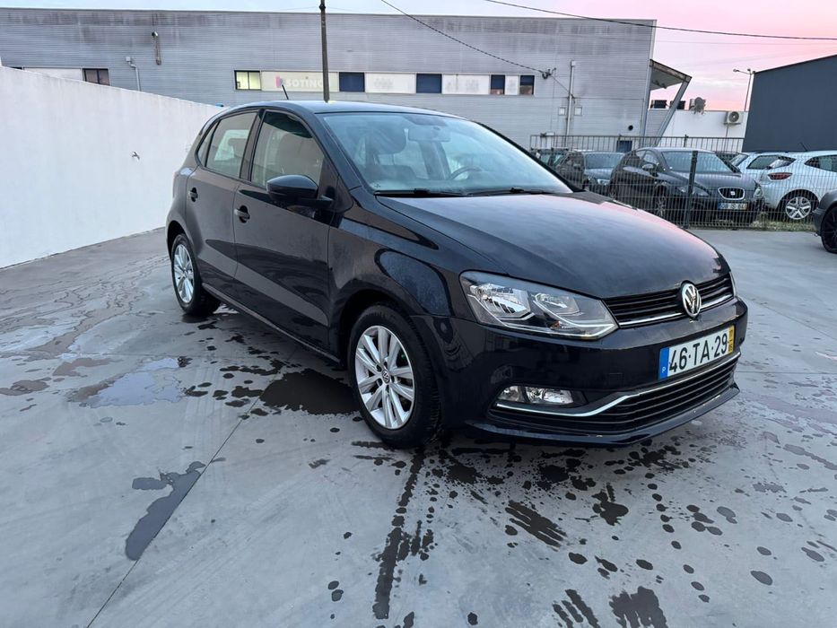 Volkswagen Polo 1.0 Confortline