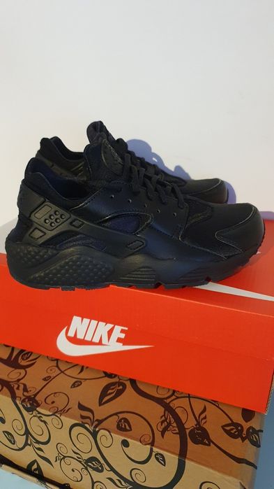 Buty sportowe Nike Air Huarache Run rozmiar 36.5