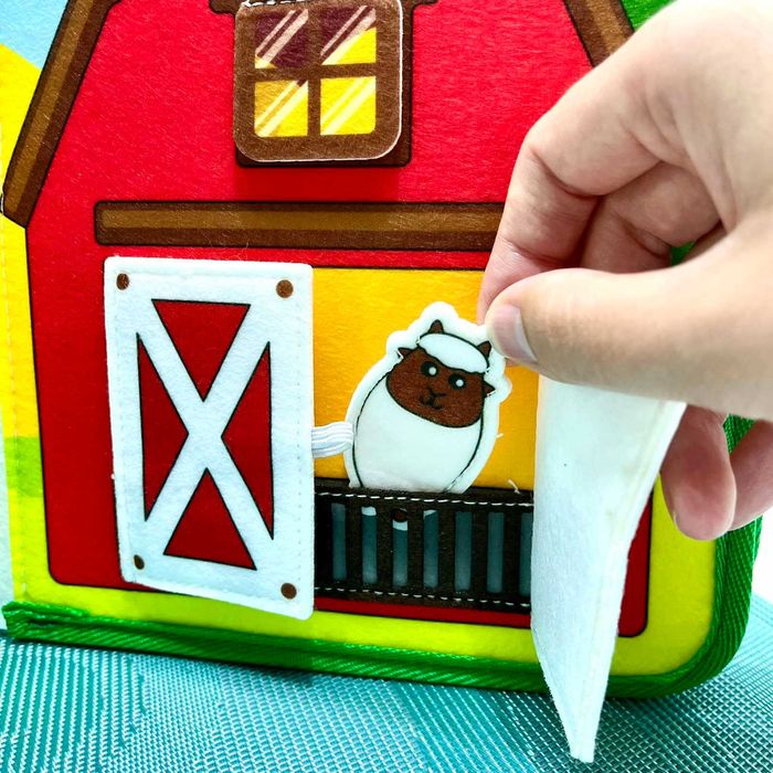 Бізіборд-книга бизиборд фетрова з активностями 21×6×22 см (C 71085)