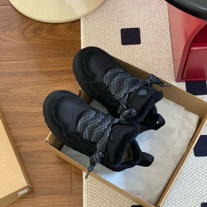 Ugg lowmel угги уггі ловмель