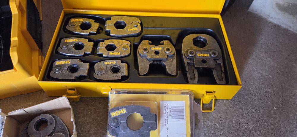 Rems mini press 22v