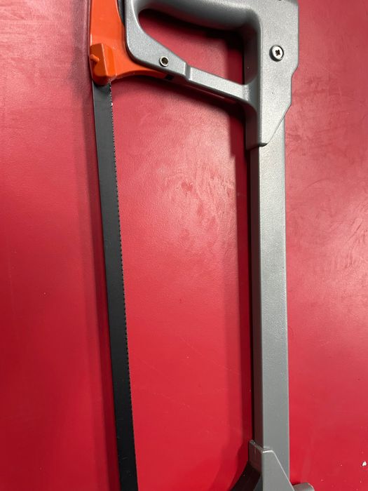 Serrote de cortar ferro