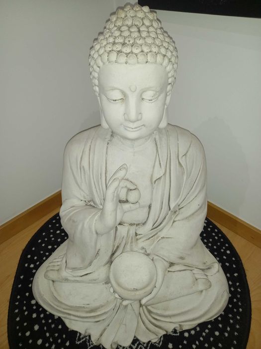 Buda em pedra para exterior ou interior