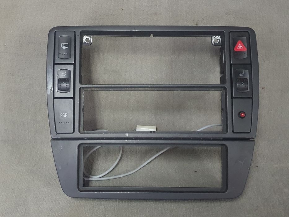 VW Passat B5 FL Ramka deski pod TAXI lub CB. Rarytas. 1DIN