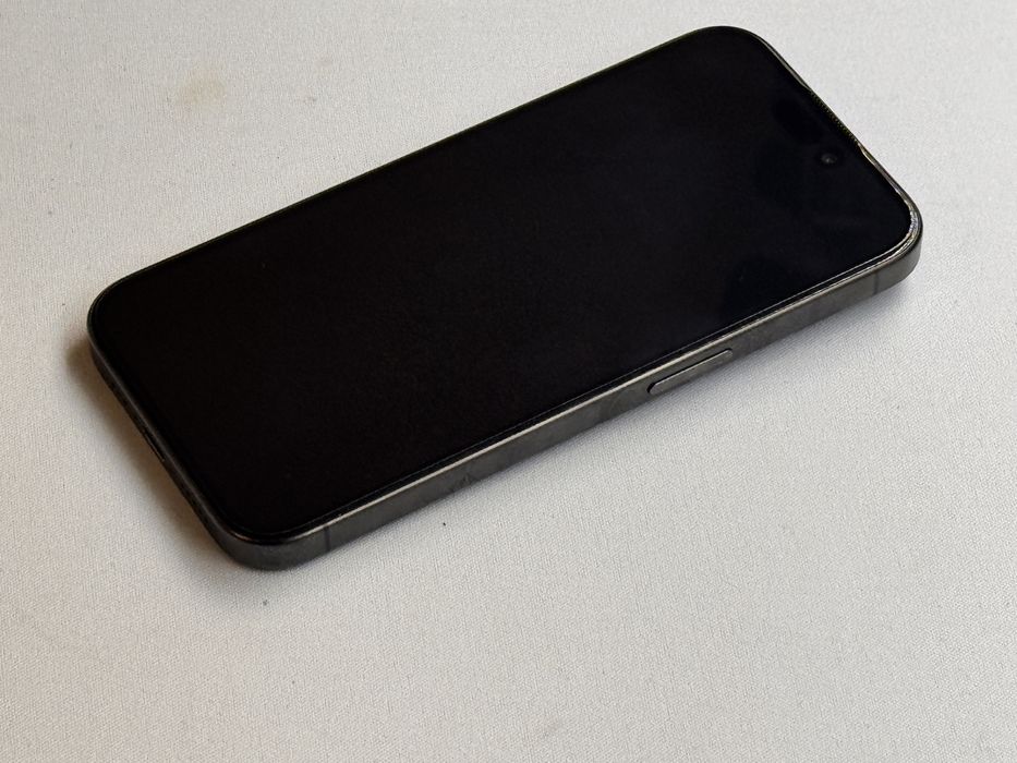 Iphone 15 pro 128 gb black