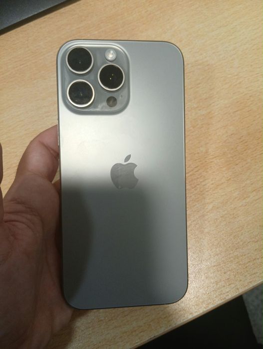 iPhone 16 Pro Max 256GB – Impecável