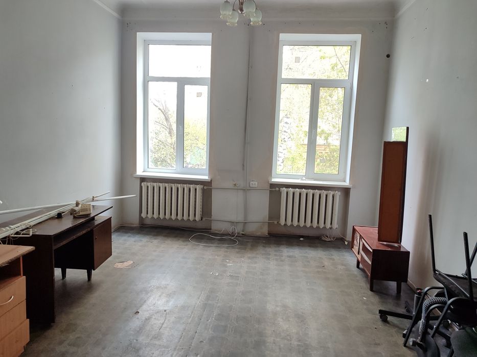 Оренда - офісні приміщення в центрі м Самар (район ЦУМа, міськвиконкому)
