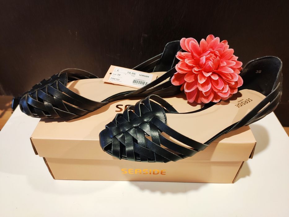 Seaside Sandals Size 38