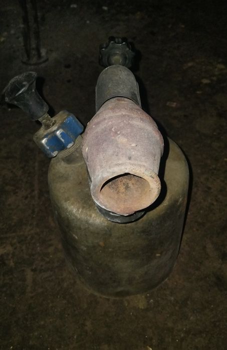 Лампа паяльная .