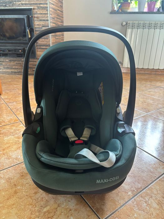 Maxi cosi pebble 360 PRO + Isofix Familiy Fix 360 + adaptadores