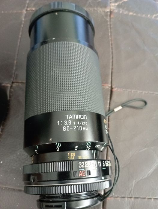 Objetiva Tamron 80-210