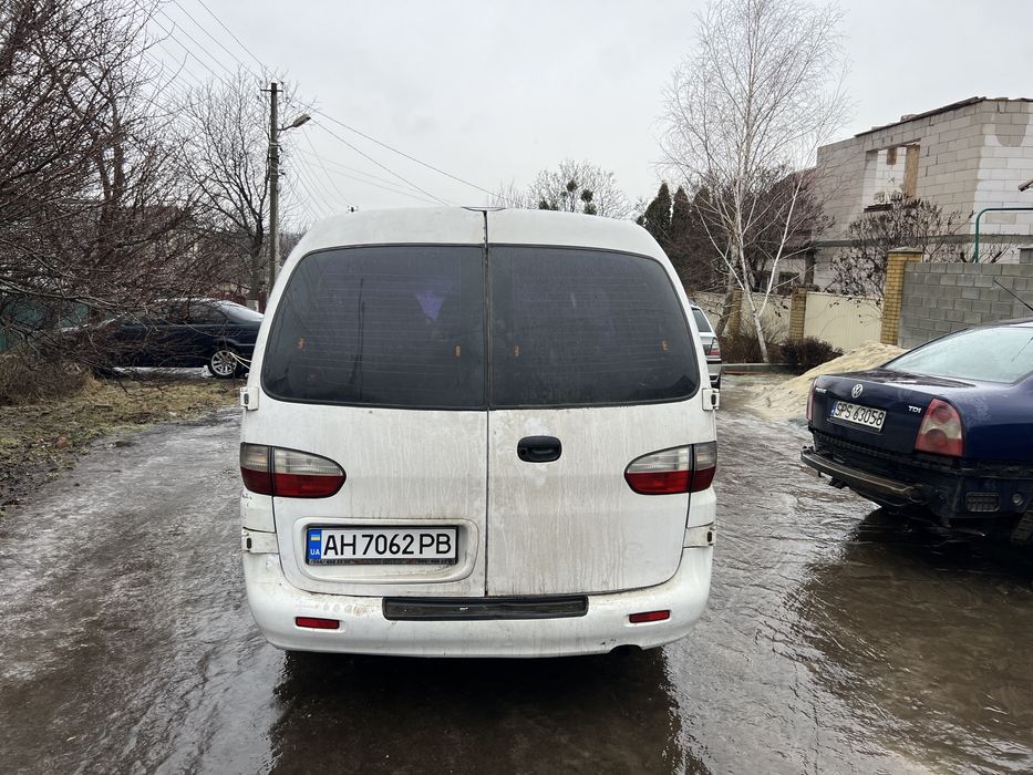 Хюндай h 200 2,5 турбо дизель