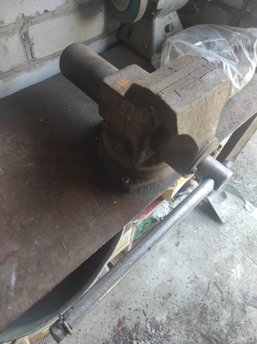 Тиски СССР в хорошем состоянии