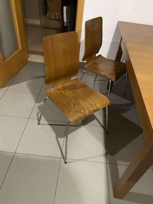 Mesa Ikeia (cadeiras já foram vendidas)