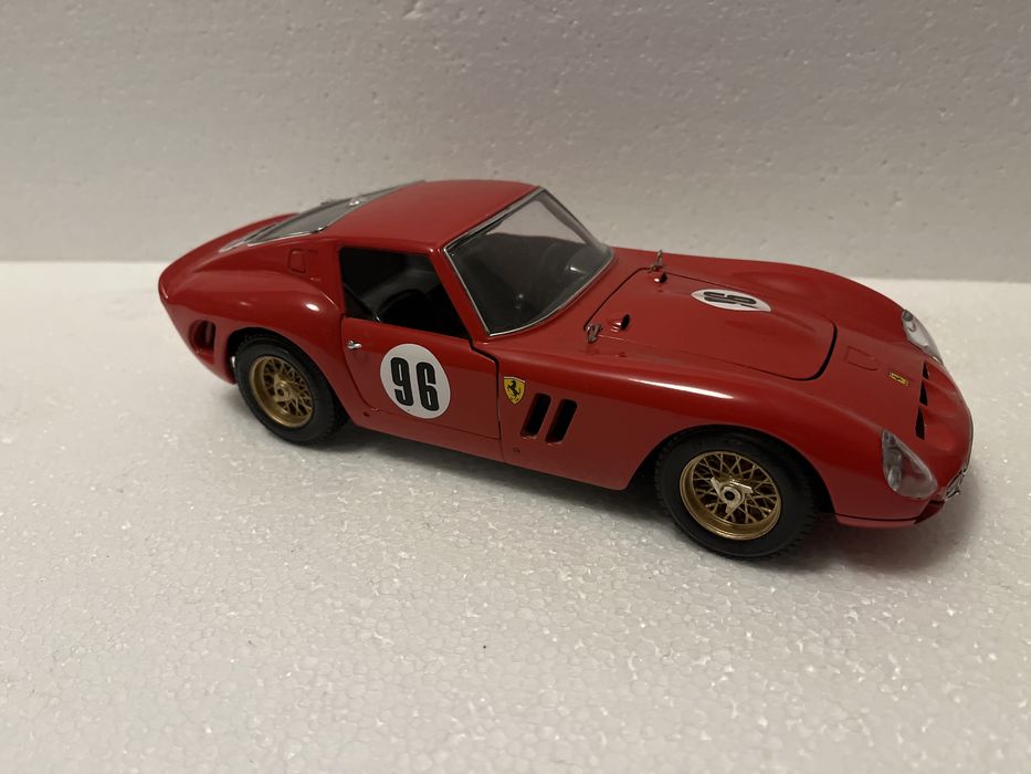 1:18 Ferrari GTO