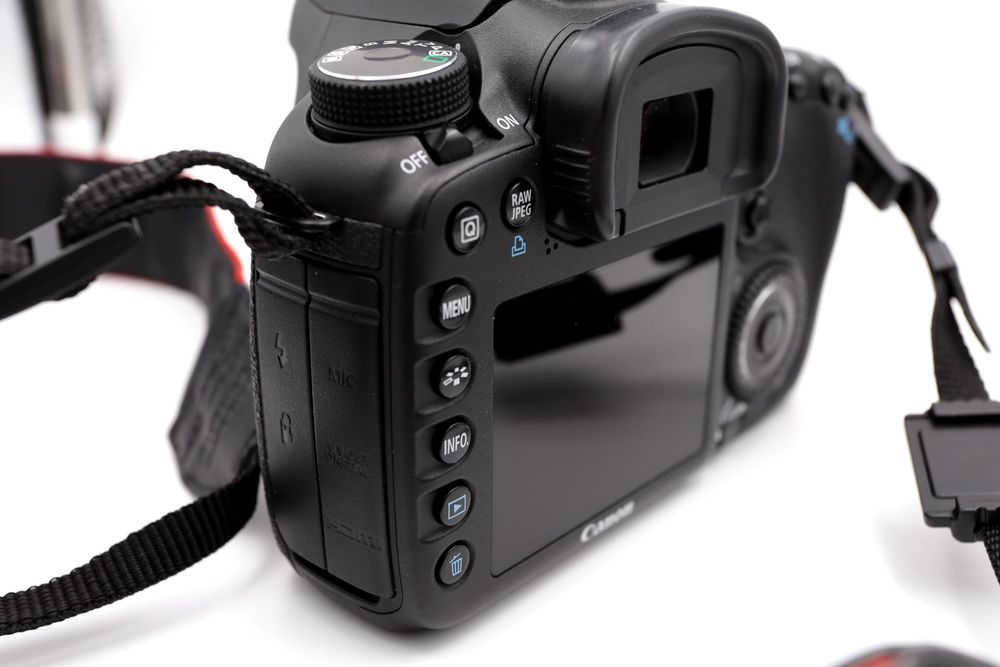 Canon 7D como nova