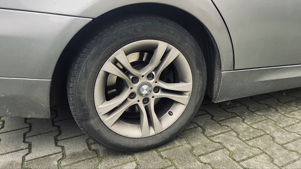 Felgi aluminiowe 16" z oponami do BMW e91