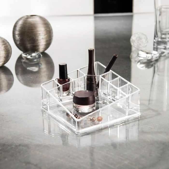 Organizer na kosmetyki pędzelki lakiery 8 przegródek