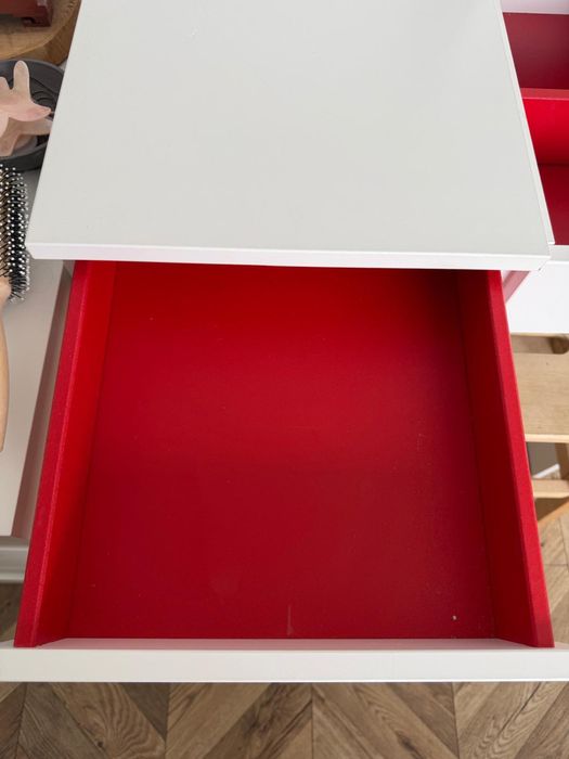 Toaletka IKEA Brimnes