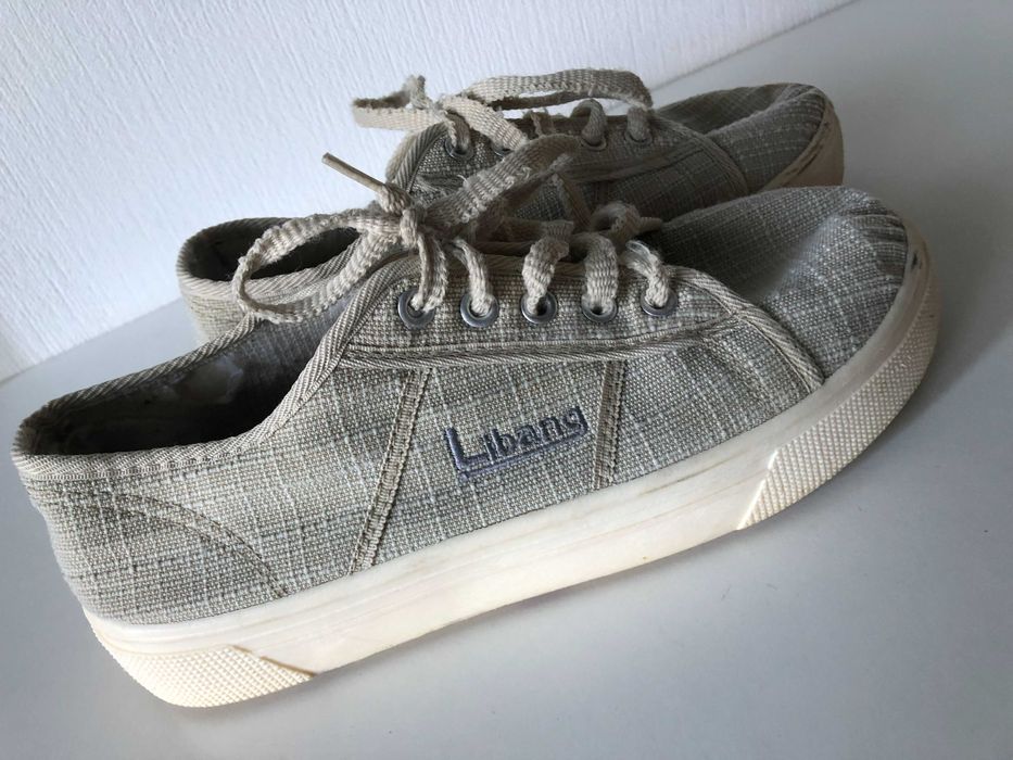 Тапочки кроссовки кеды мокасины туфли женские 39-40 р