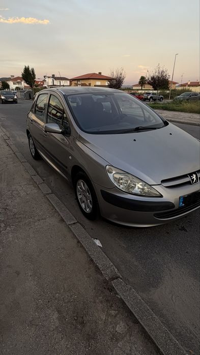 Peugeot 307 1.4 hdi foto 2