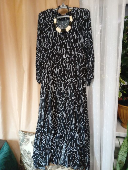 жіноча сукня 50 розмір