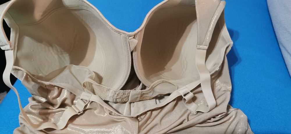 Bielizna damska modelująca roz 42DD