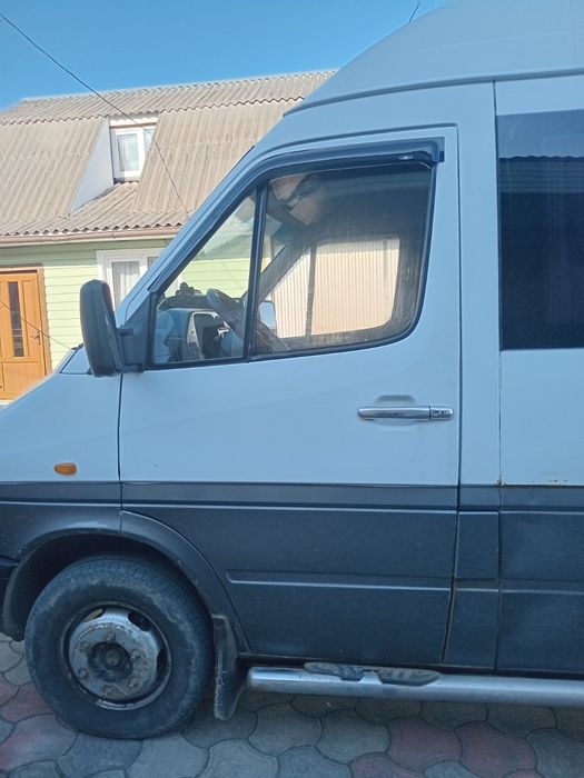 Продам мерседес спрынтер  412