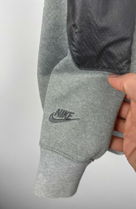 Bluza kurtka męska Nike z kapturem tech szara r. M