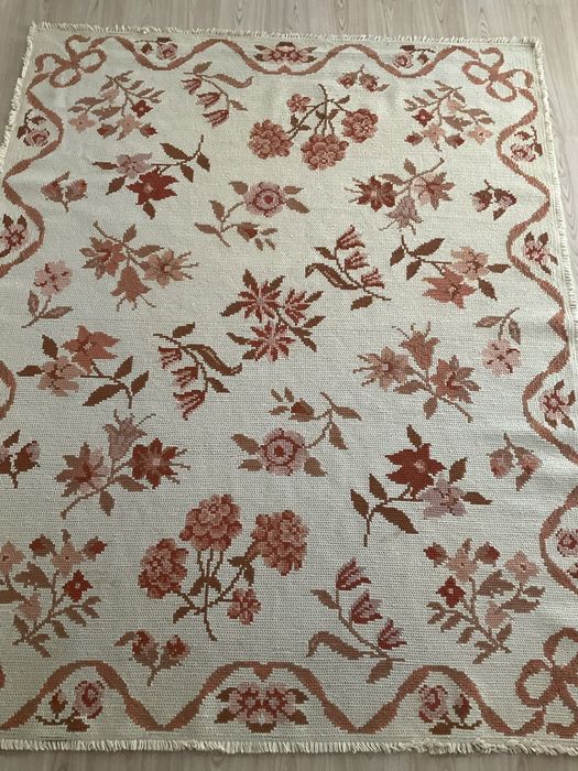 Carpete de arroiolos 2m X 2,5 m