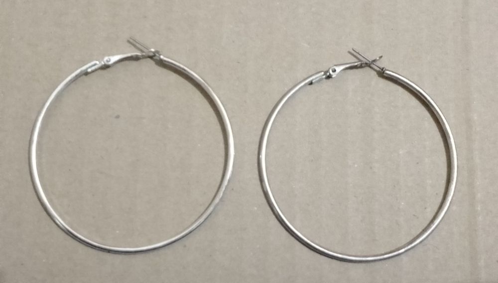 Conjunto de brincos de argola