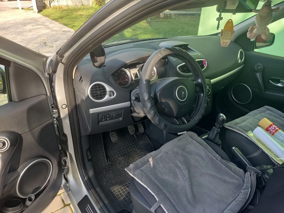 Продам Рено кліо renault clio 2008