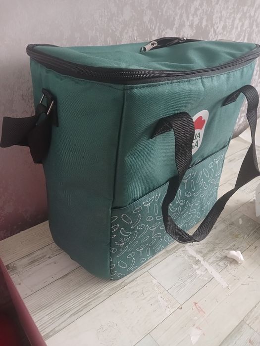 Продам нову сумку холодільник нову