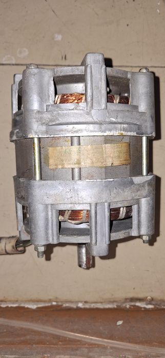 Запчастини від пральної машини: двигун, реле(Таврія/Донбас)