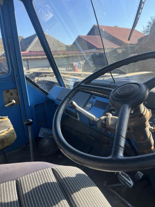 Трактор в чудовому стані