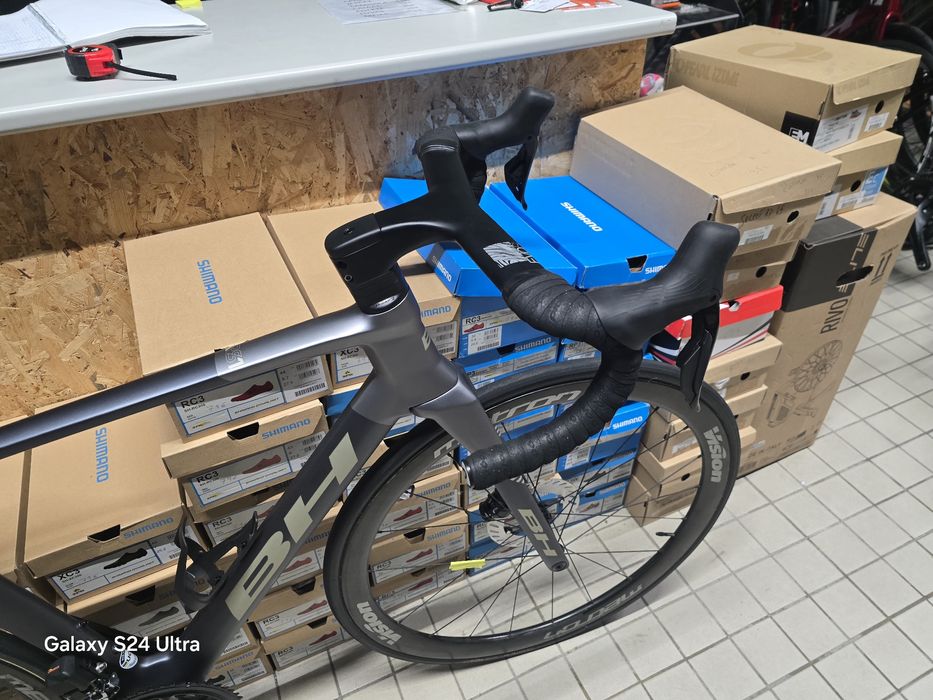 Bh rs1 rodas de carbono e 105 di2