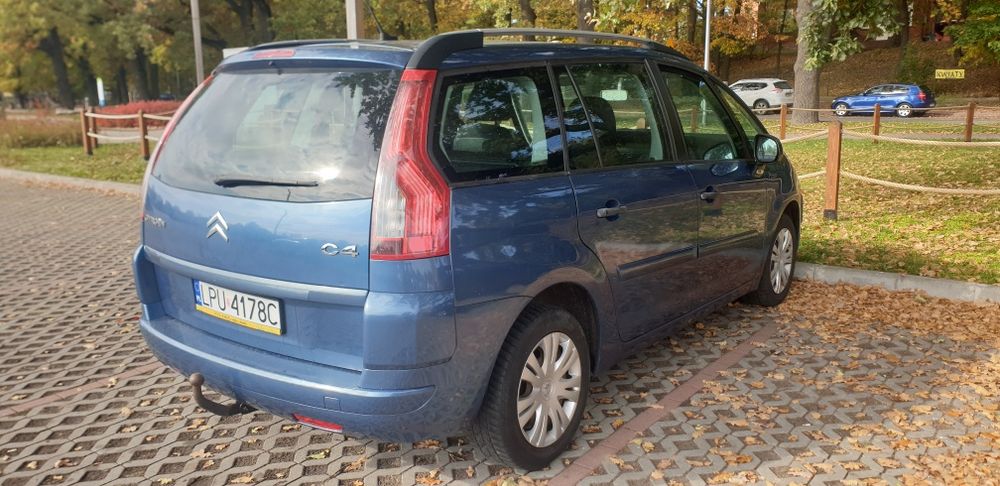 Citroen c4 grand picasso 1.6  BENZ 2010