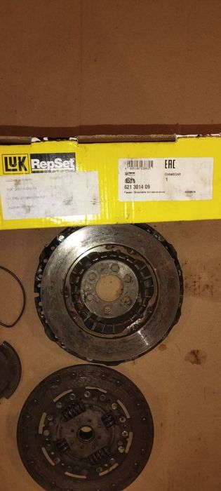 Комплект зчеплення Skoda Octavia