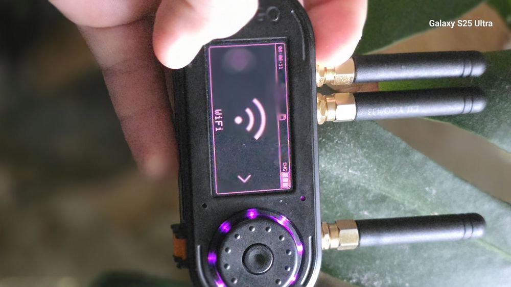 T embed lilygo cc1101 plus з 3 антенами