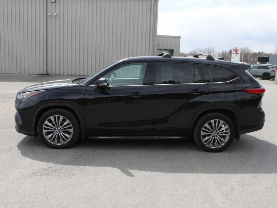 Toyota Highlander Platinum      2022