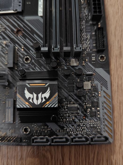 ASUS TUF Gaming A520M-PLUS - Motherboard mATX AM4 (2020)