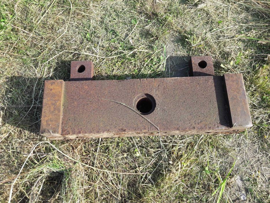 Blok stalowy kowadło 75 kg