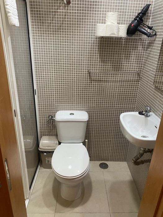 Aluga-quarto Praça da Batalha