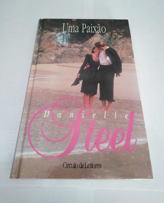 Livro Uma paixão de Danielle Steel