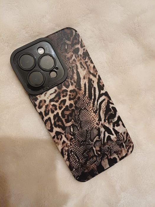 iPhone 15 Pro Max 128 GB – bardzo dobry stan | 87% baterii | Etui